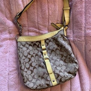 EARLY 2000'S Yellow Coach Bag